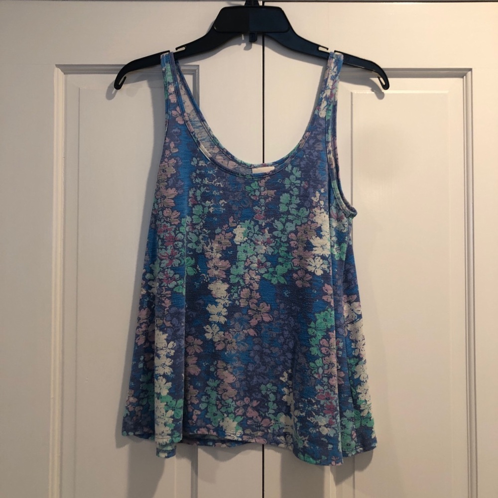 color floral tank top